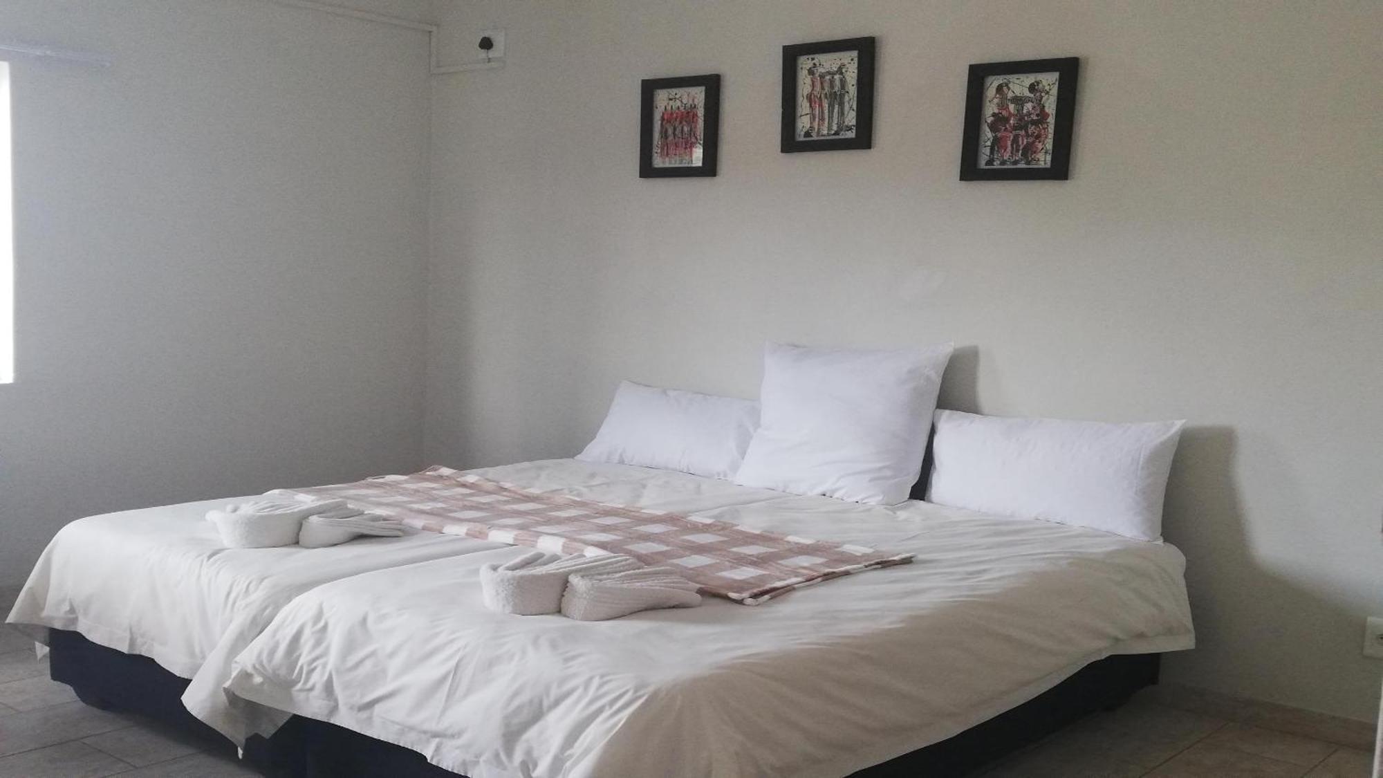 The Farmhouse Boutique Guesthouse And Beergarden Cc Outjo Rom bilde