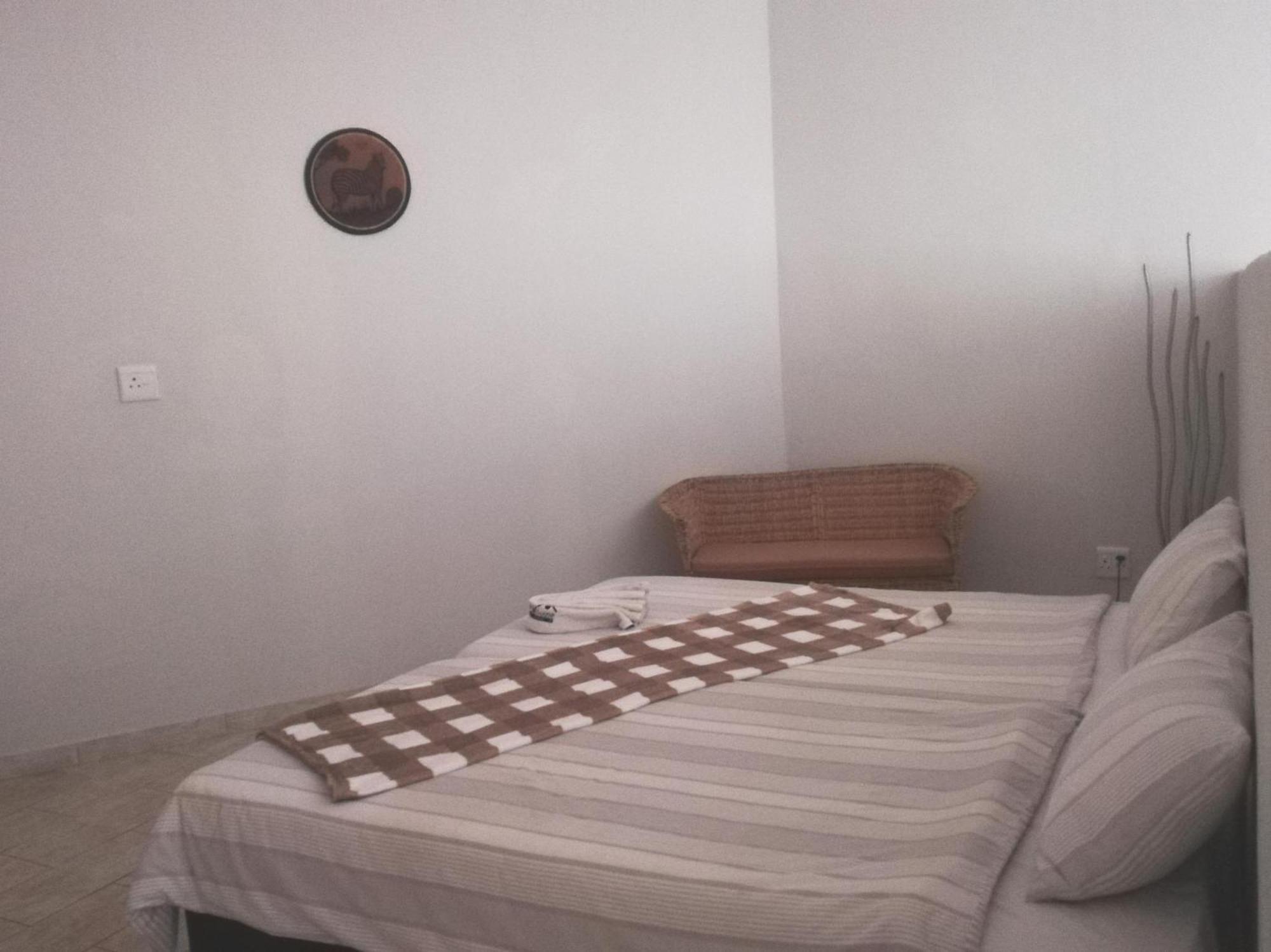 The Farmhouse Boutique Guesthouse And Beergarden Cc Outjo Rom bilde